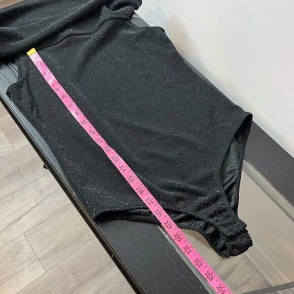 Gilli Women's Metallic Off-Shoulder Stretch Body Suit Black Silver Medium USA - Picture 8 of 11